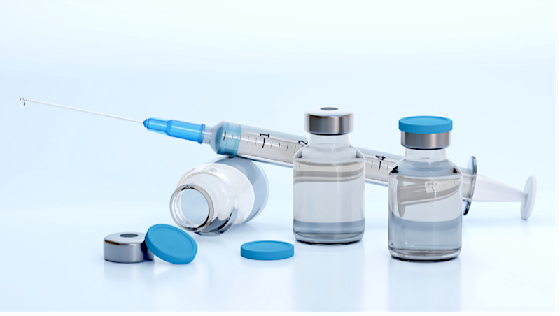Syringe with vials